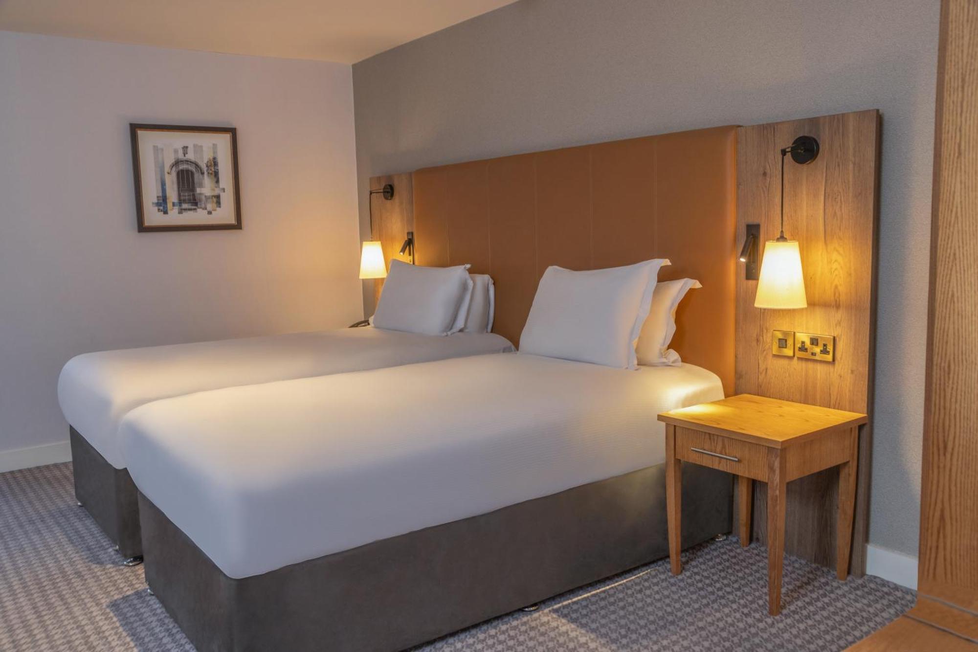 Oxford Belfry Hotel & Spa Тейм Екстер'єр фото